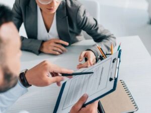 doctor and patient going over Medicare Insurance & Medicare Advantage Plans in Kalamazoo, MI.